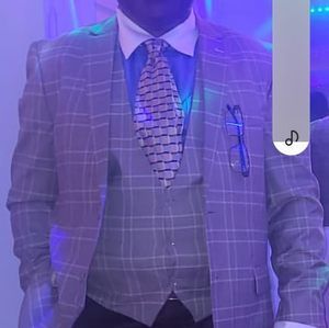 Meet your Posher, Peter